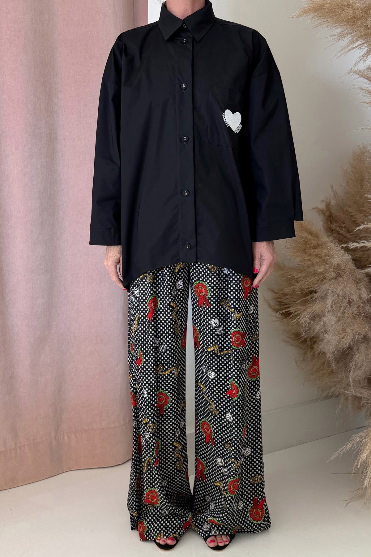 EMBROIDERED HEART SHIRT