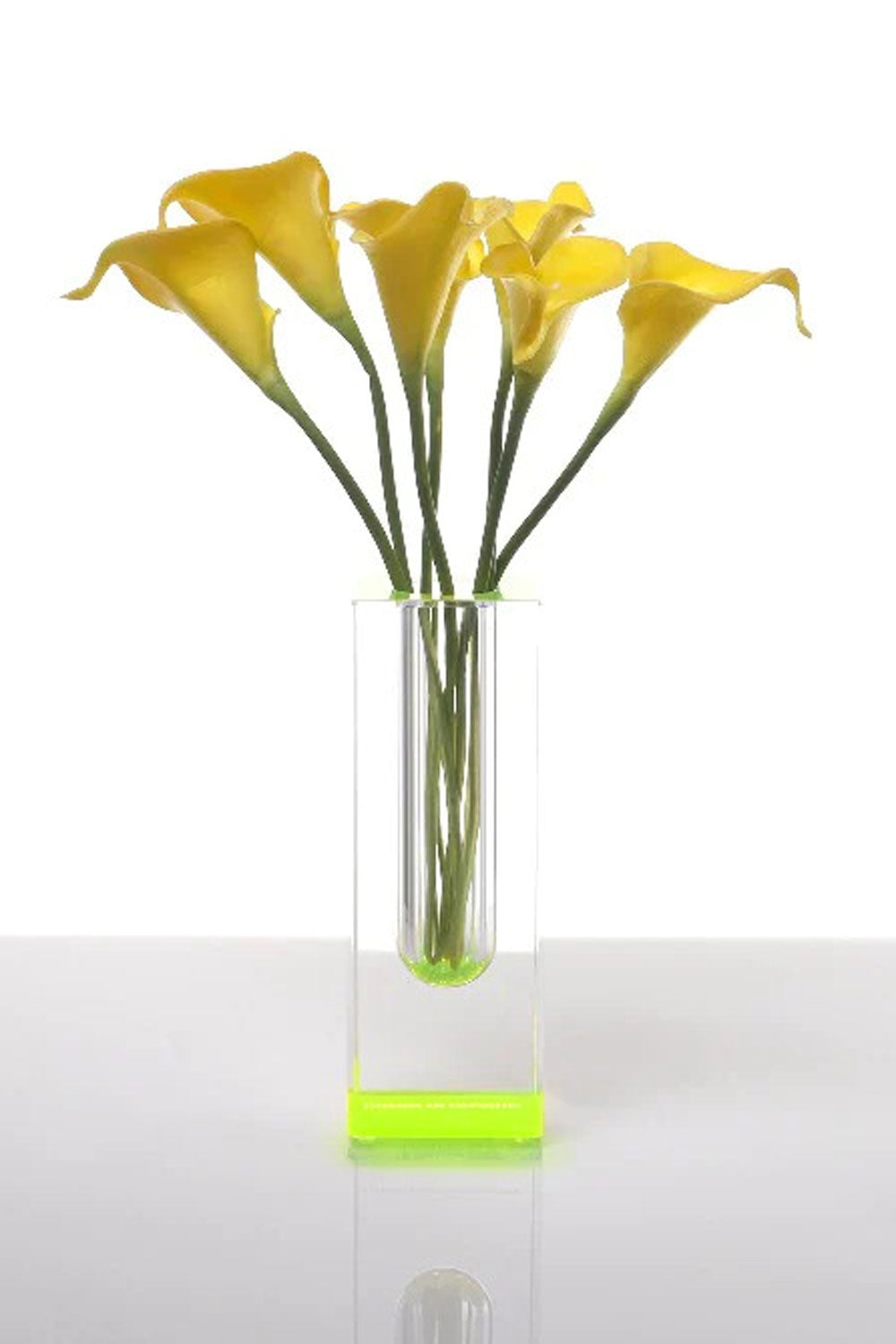 TALL BLOOMIN VASE GREEN