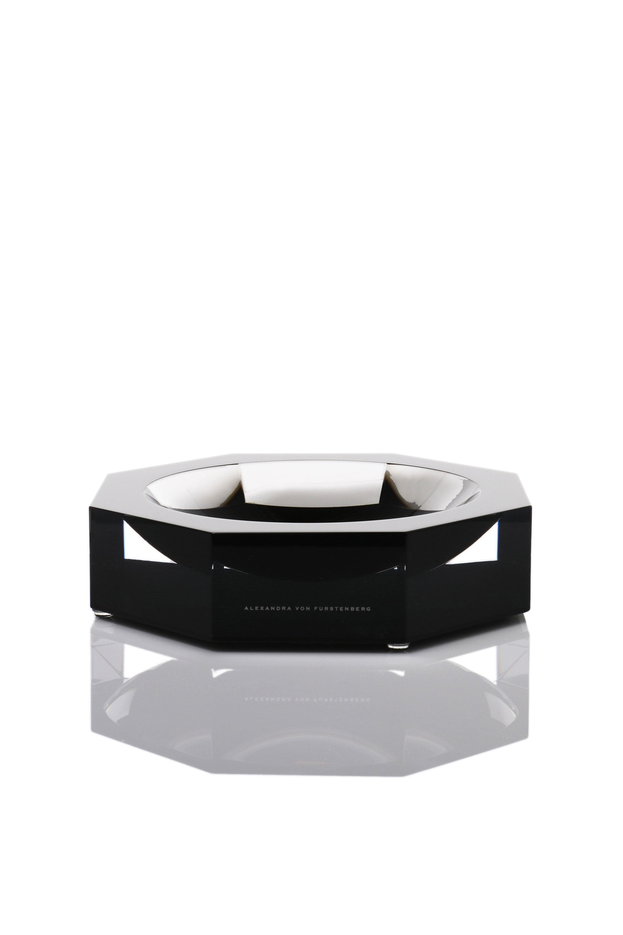 LARGE NUT BOWL