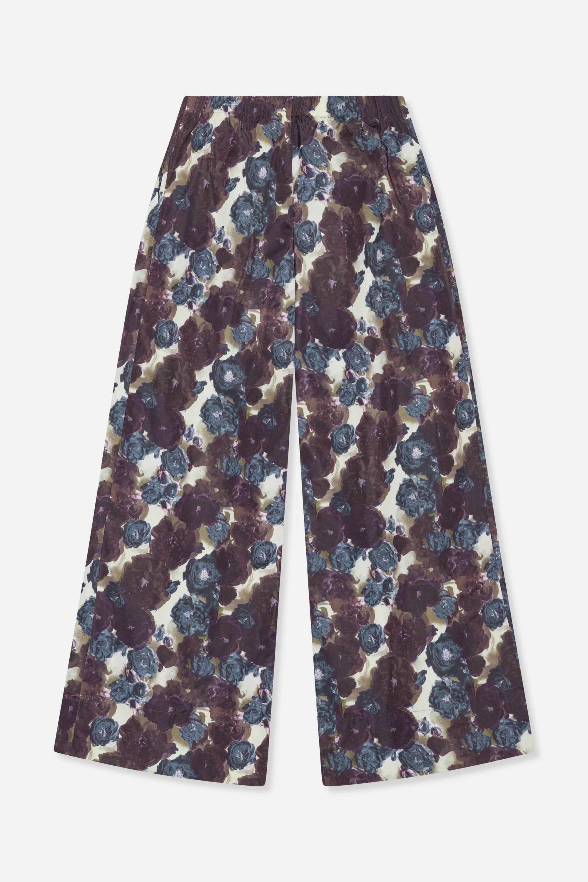 NAOMIA PANT