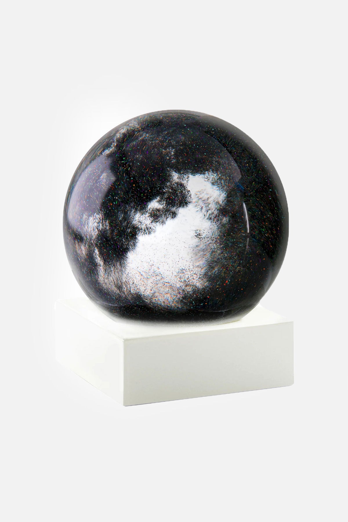 ECLIPSE SNOW GLOBE