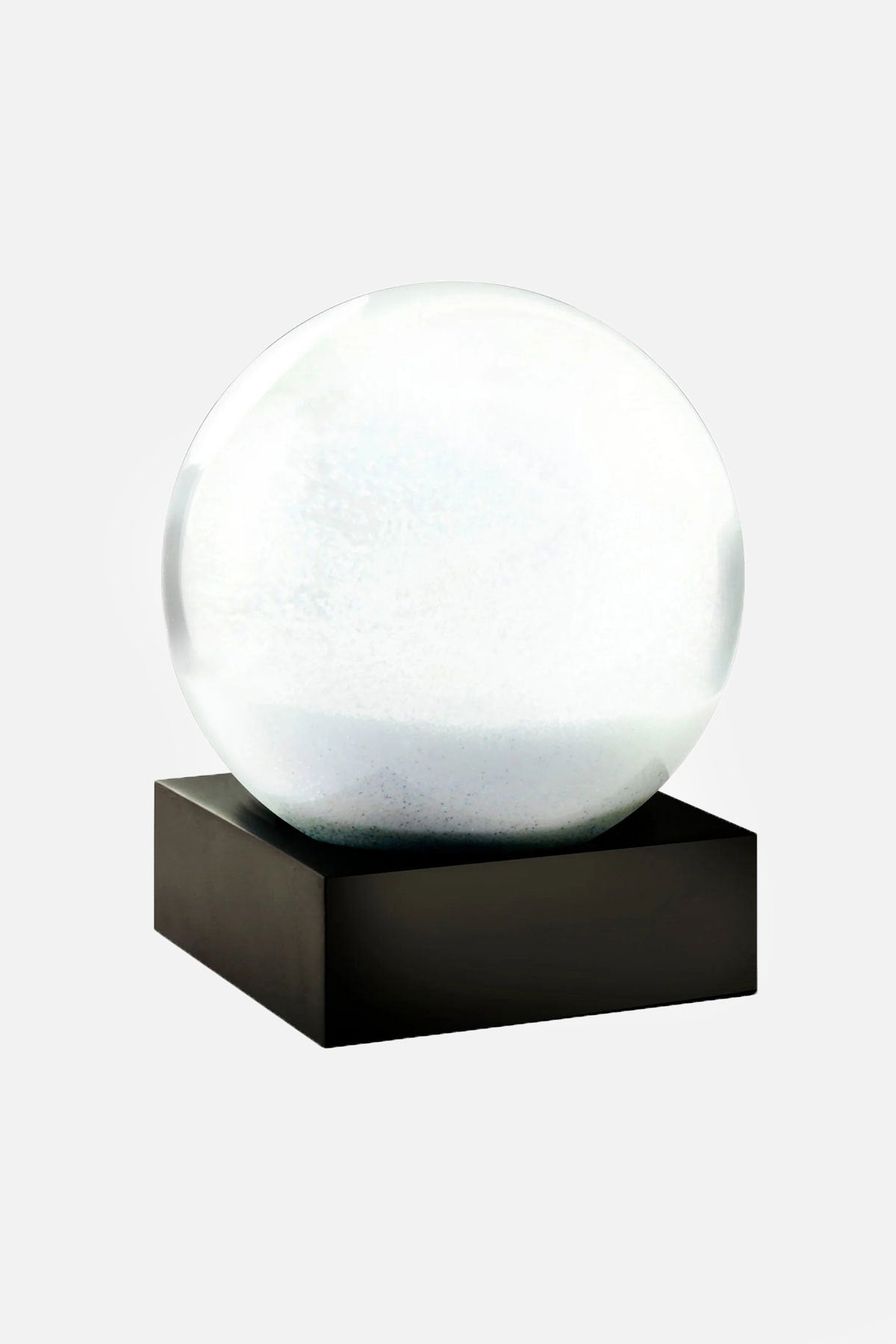 SNOWBALL GLOBE