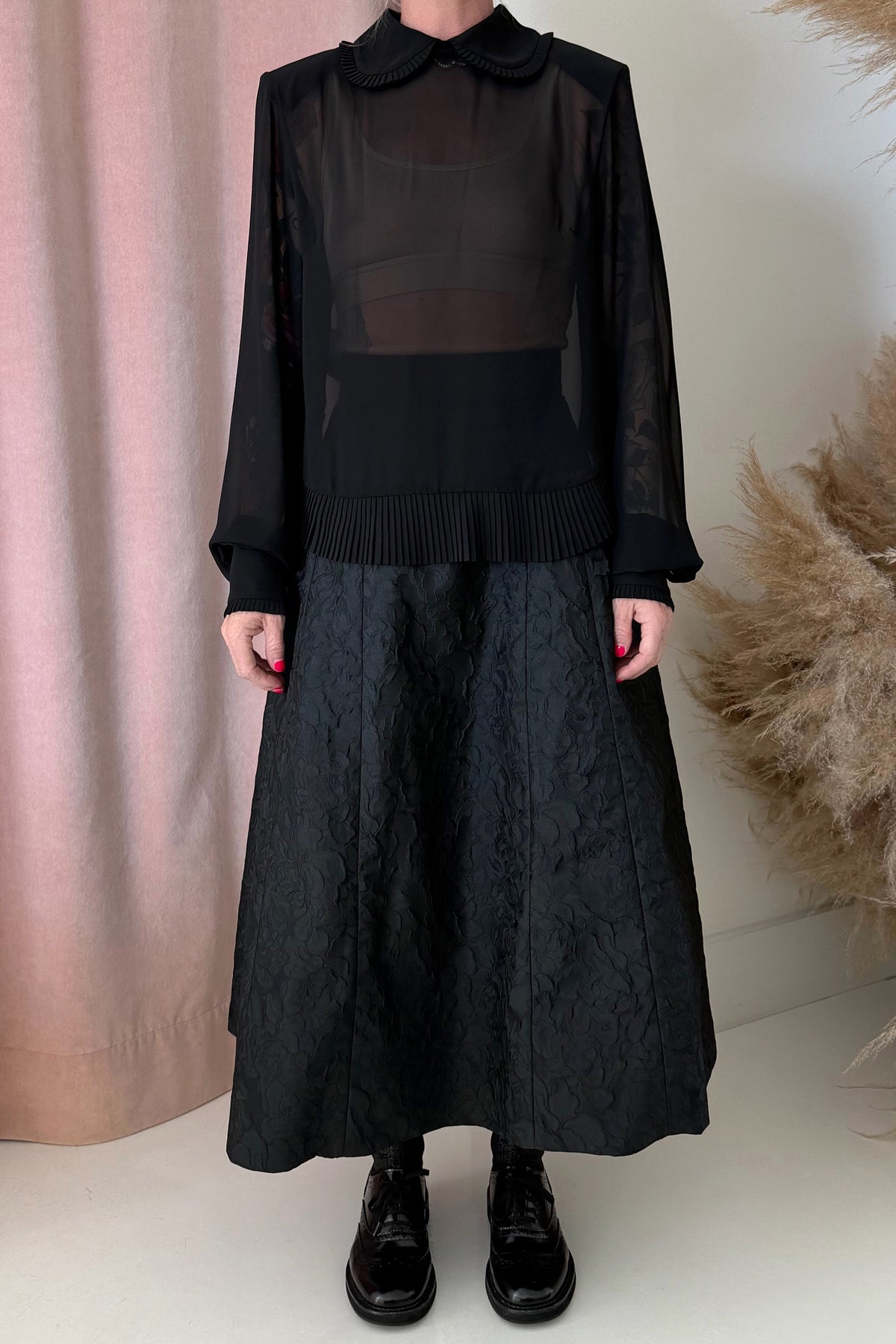 CREPE LAYERED BLOUSE
