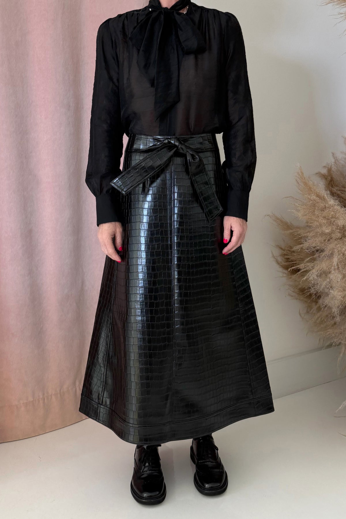 FAUX LEATHER SKIRT