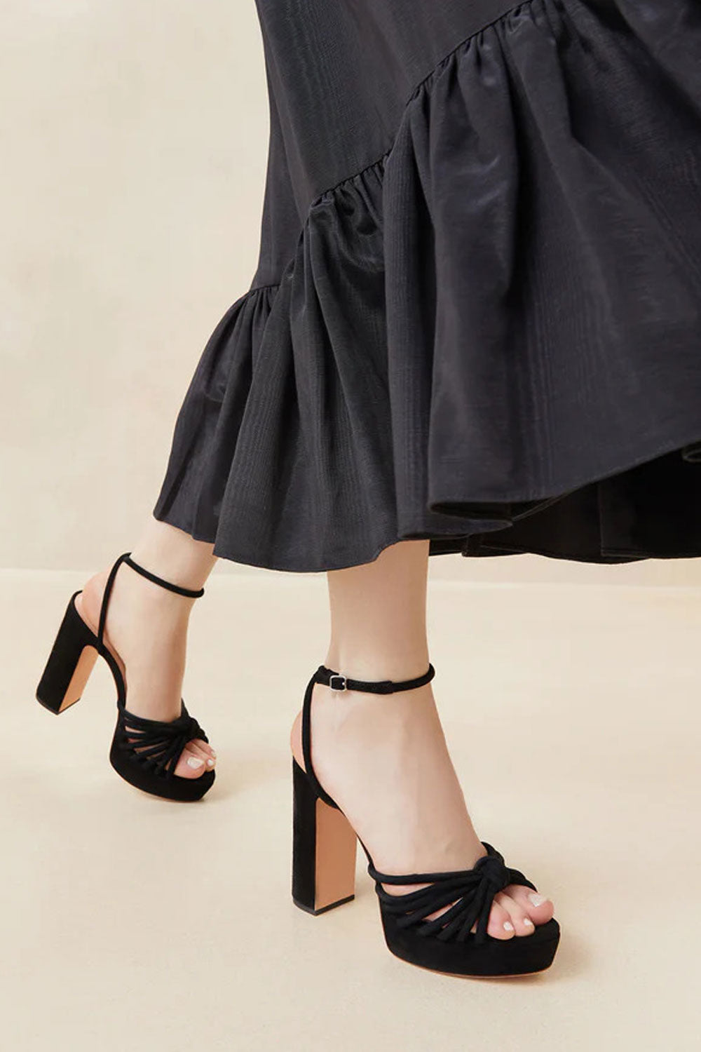 RIVKA PLATFORM SANDAL-BLACK