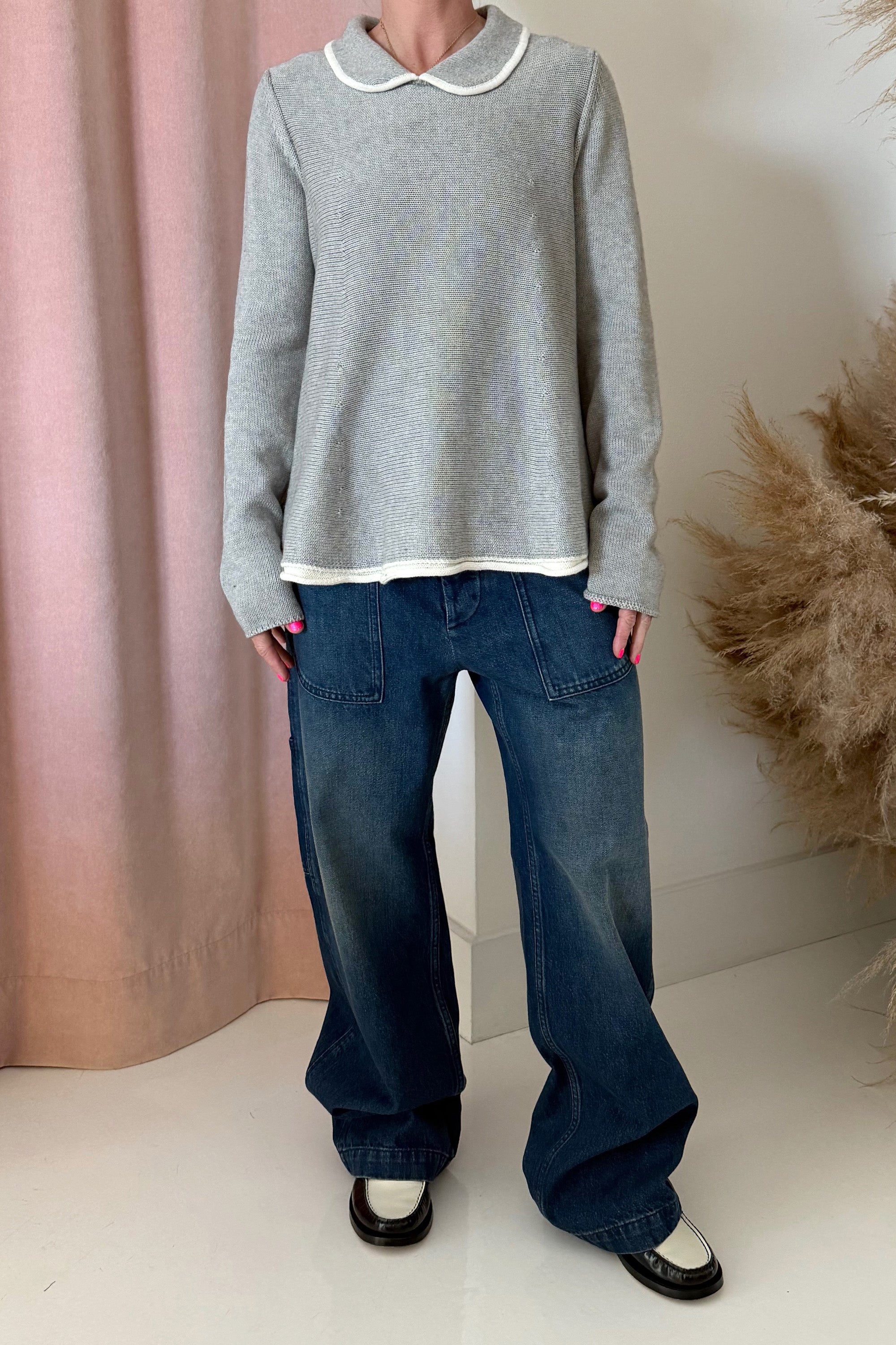 THE GRANNY POLO SWEATER-GREY