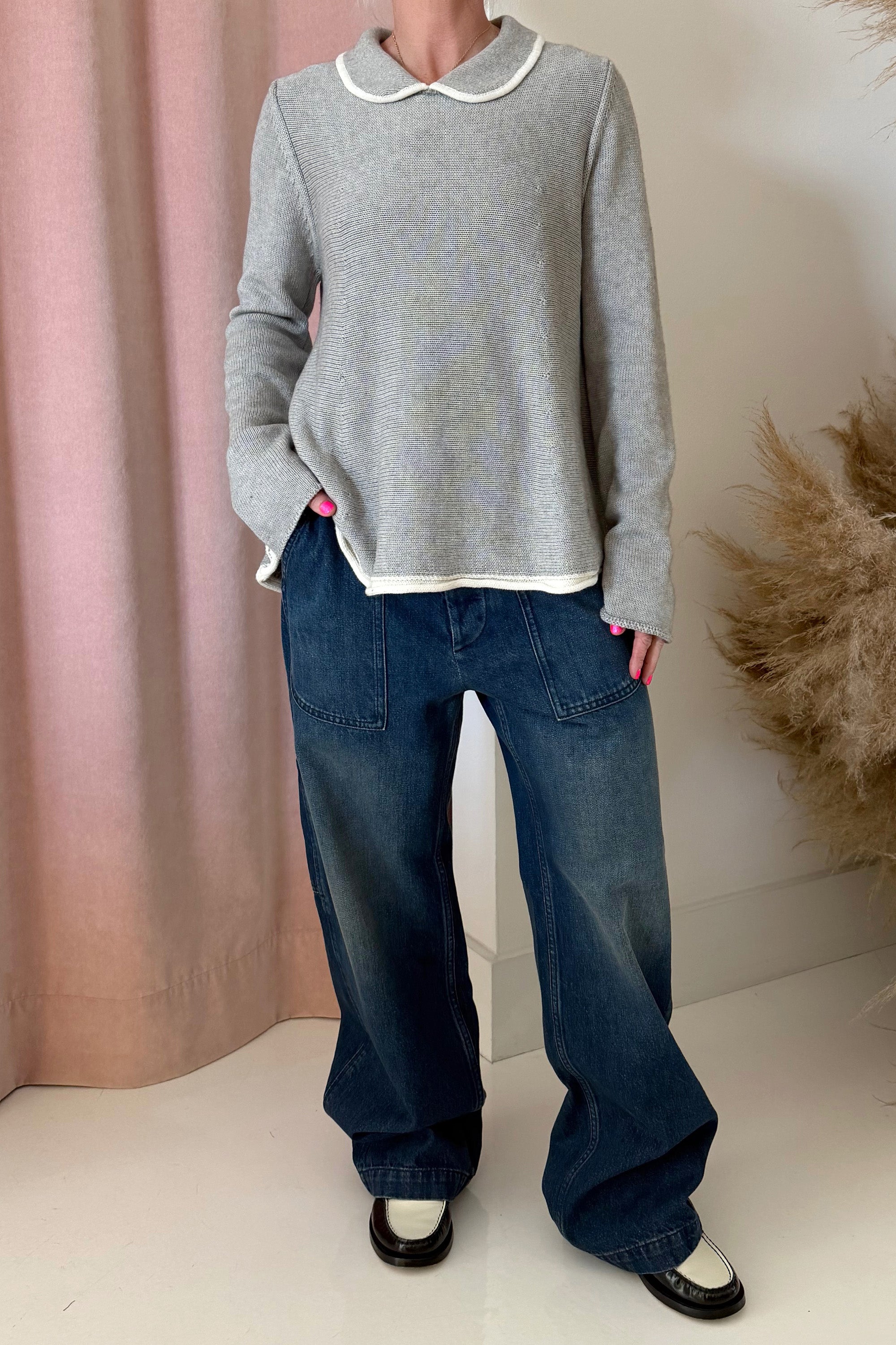 THE GRANNY POLO SWEATER-GREY