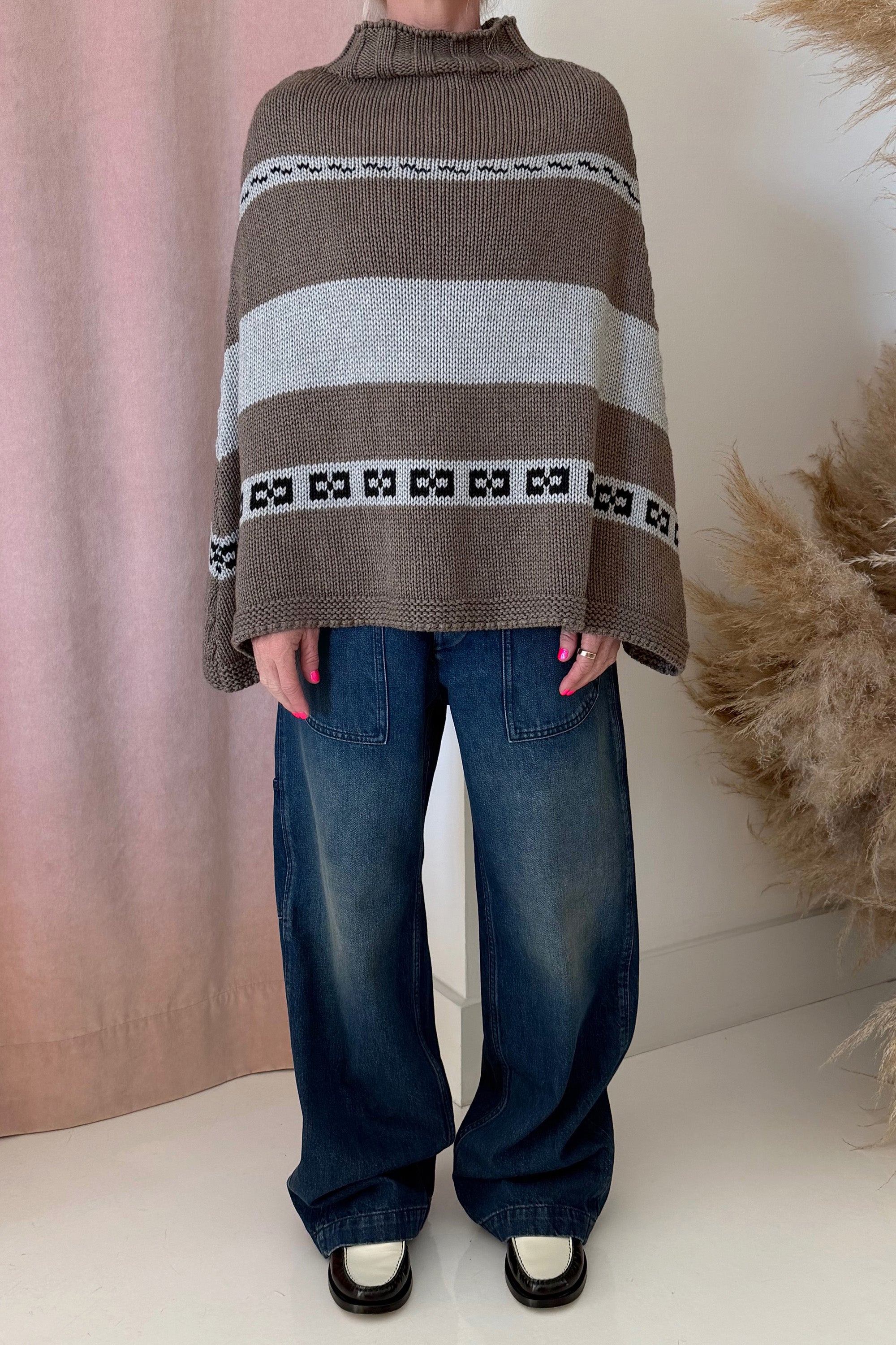 PONCHO