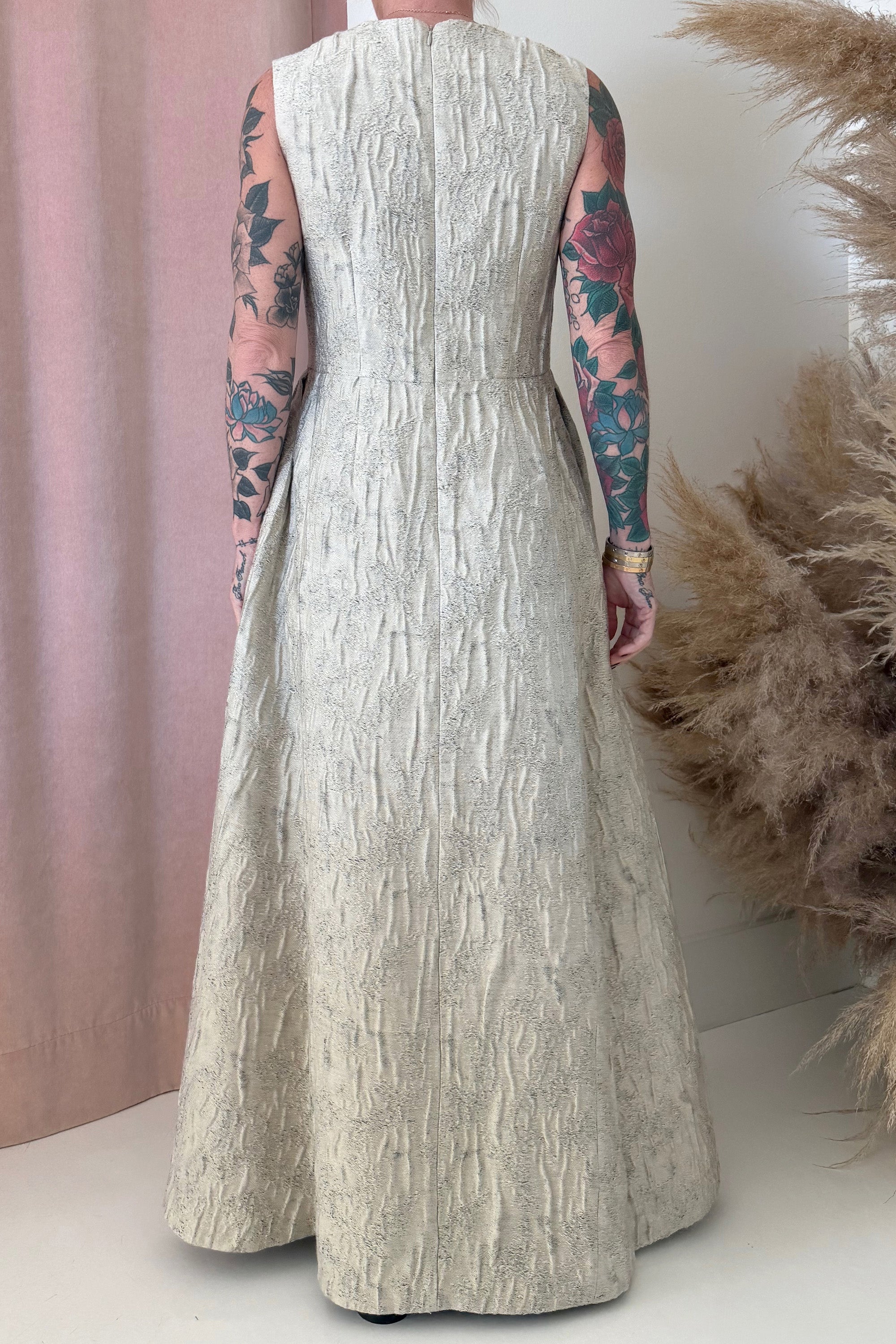 FLORAL WOVEN MAXI DRESS