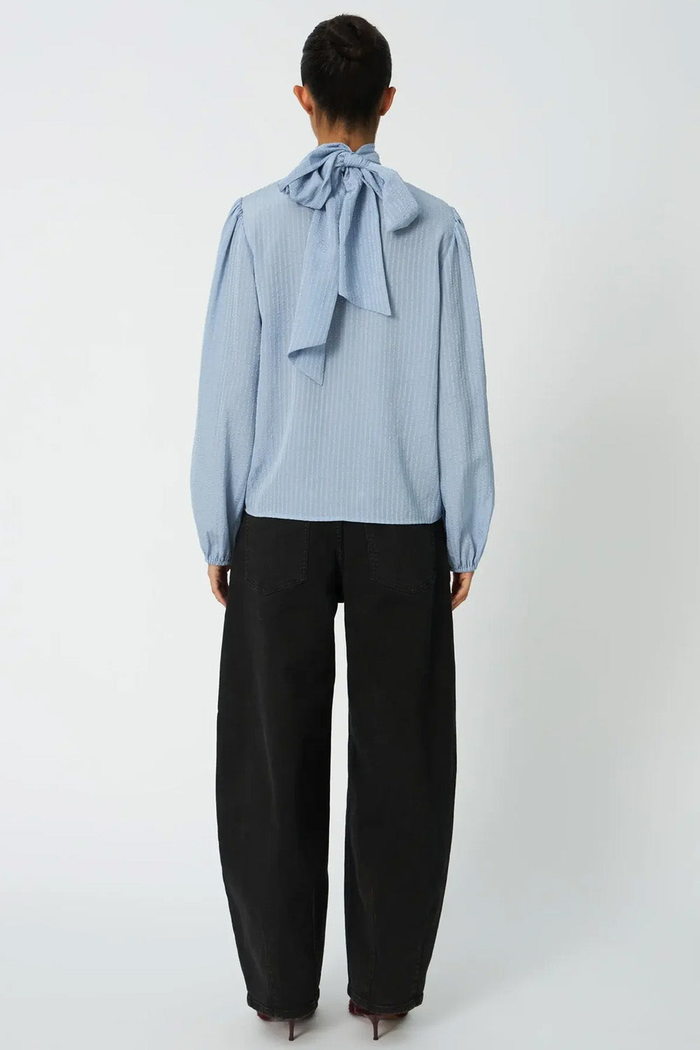HIGH NECK BOW BLOUSE
