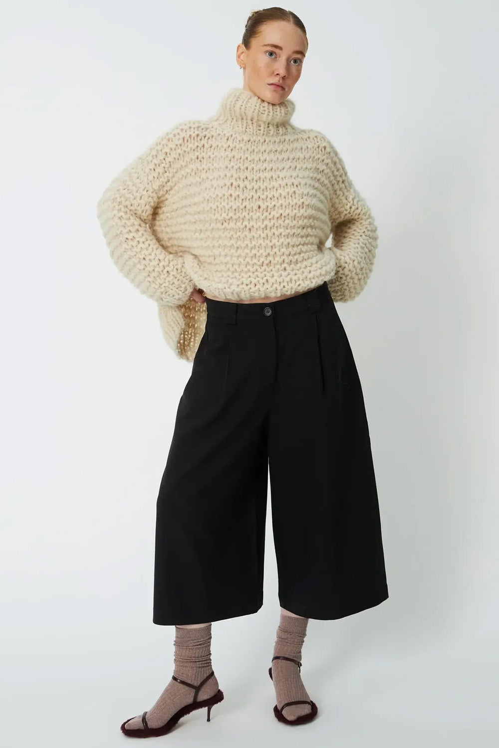 CROPPED WIDE LEG PANT