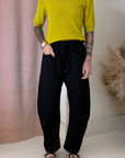 FITTED CREW SWEATER